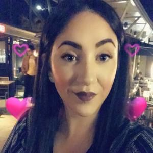 Meet your Posher, Alessandra